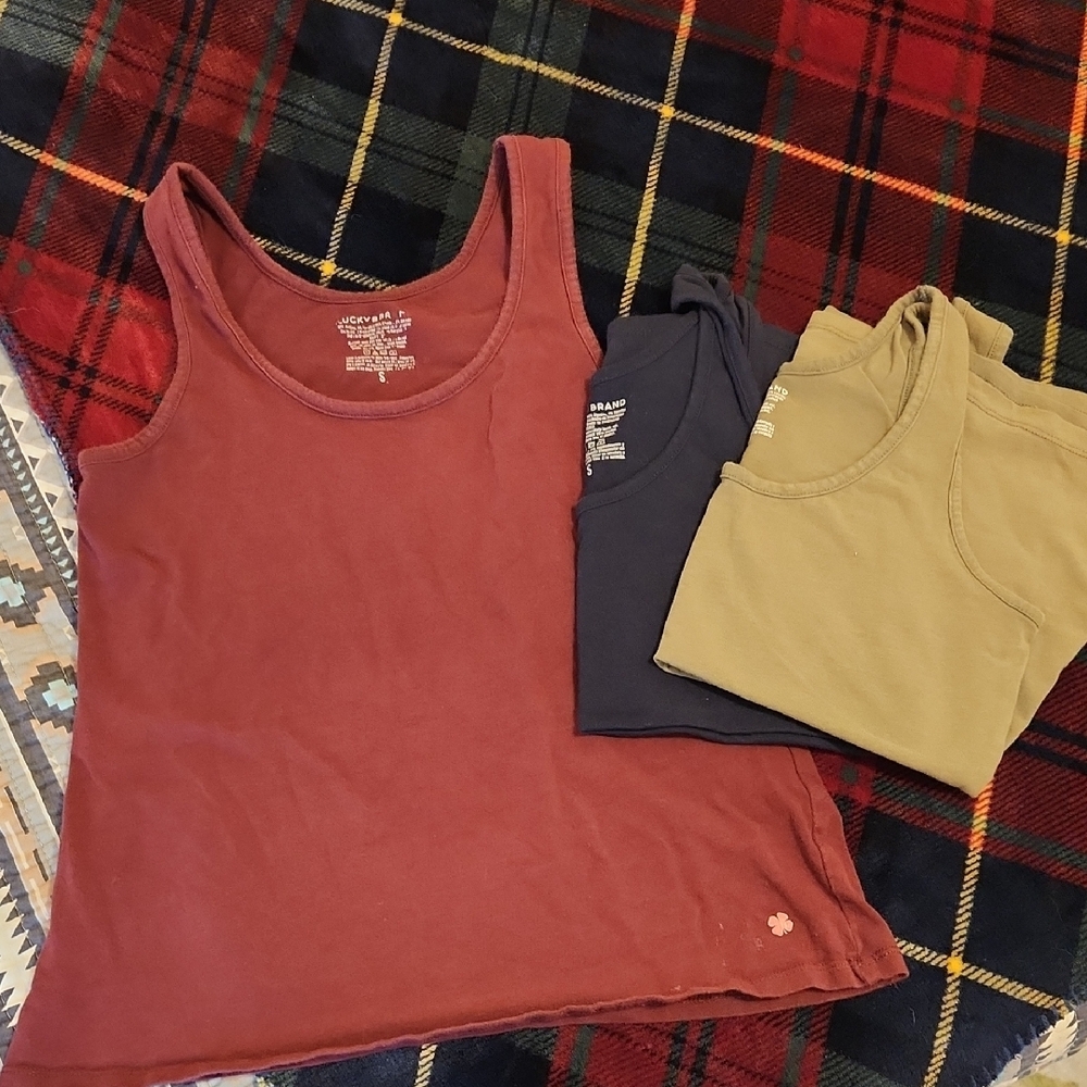 Set of Three Tank Tops in Red, Black, and Tan